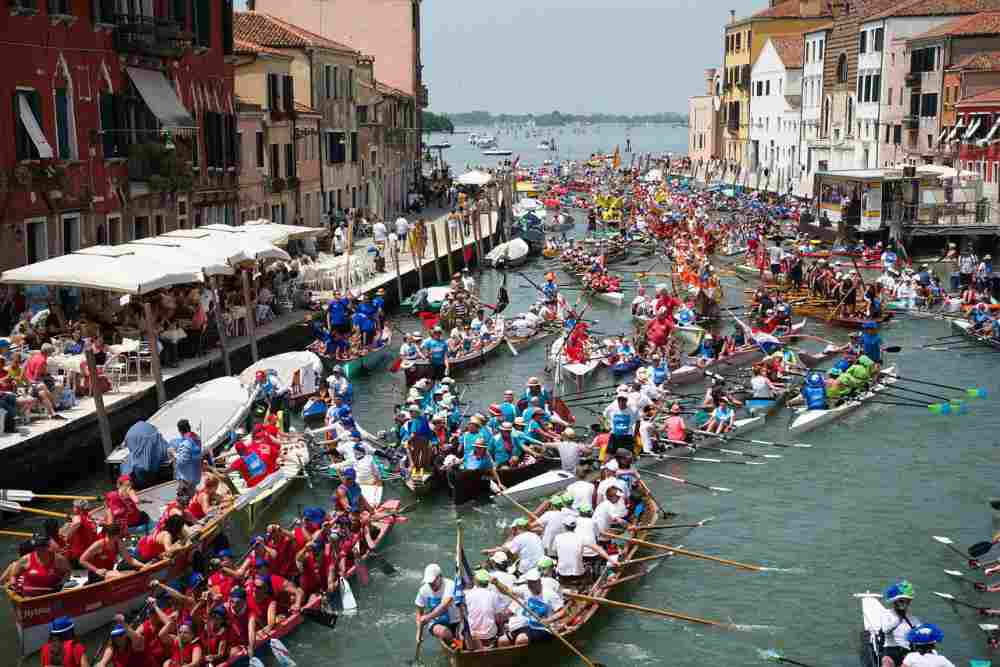 eventi a venezia a settembre come la regata storica (Pete Ball da Pixabay )