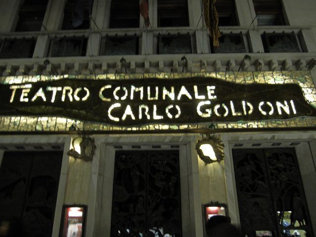 teatro goldoni - ALESSANDRO AVERONE MADDALENA CRIPPA GIANLUIGI FOGACCI MUSICA DECRETO LEGGE