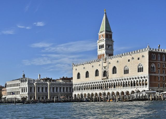 cosa vedere a venezia a gennaio - https://pixabay.com/it/photos/piazza-san-marco-palazzo-ducale-4815677/