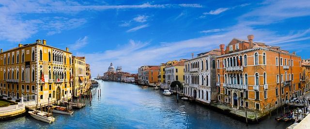 festa della donna venezia eventi - https://pixabay.com/it/photos/venezia-architettura-edifici-canale-3130323/