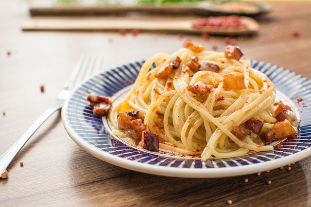 pasta alla carbonara - spaghetti alla carbonara - https://unsplash.com/photos/b29Qdj7zc5g